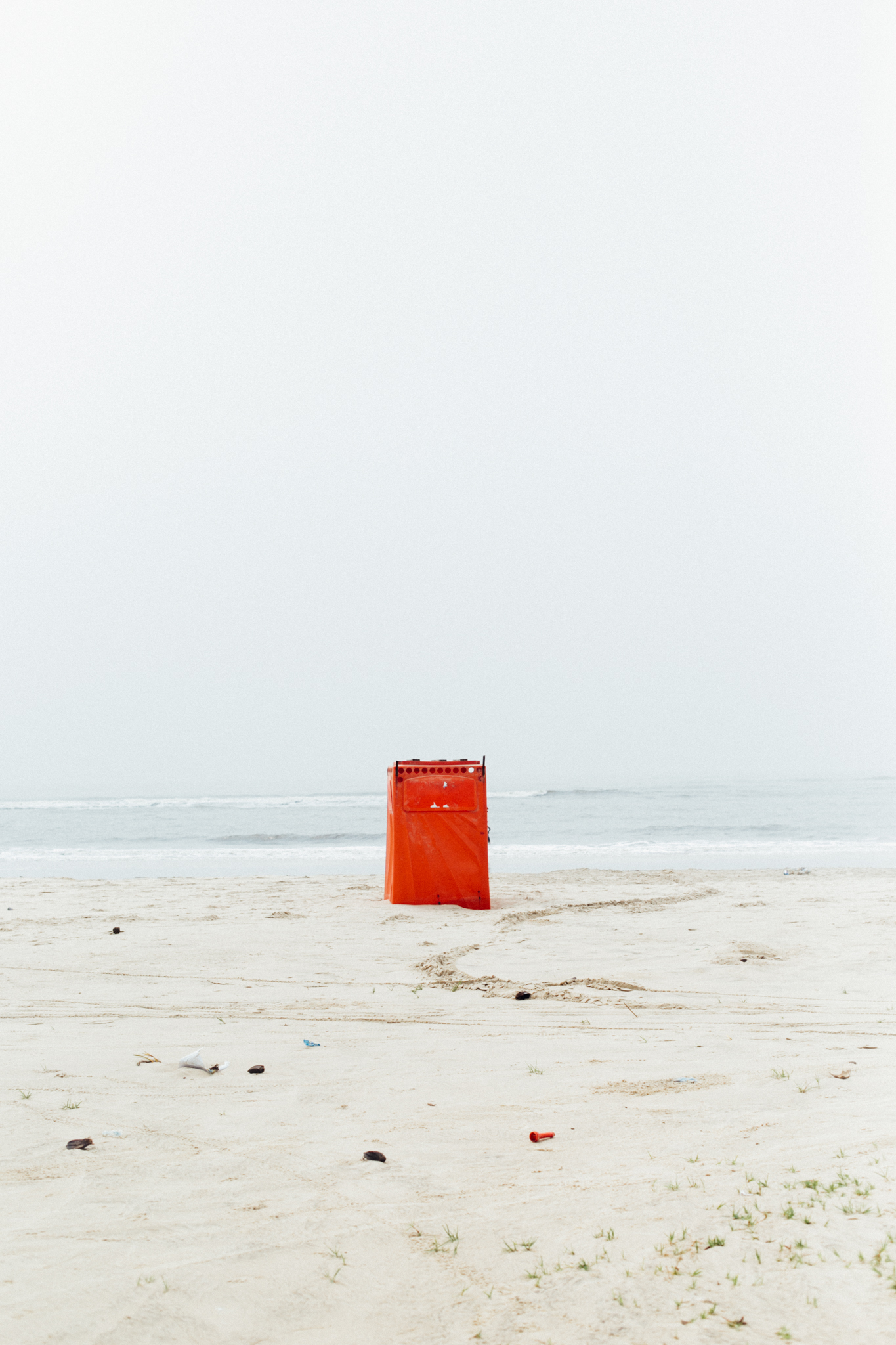 Red Toilet, Ibeno Beach